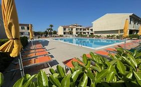 Apartament With Swimming Pool