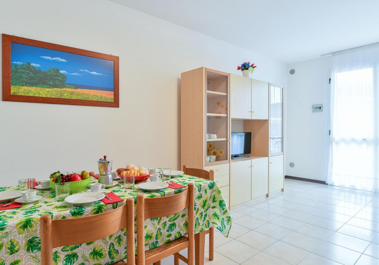 Apartmán Apartament With Swimming Pool Caorle Exteriér fotografie